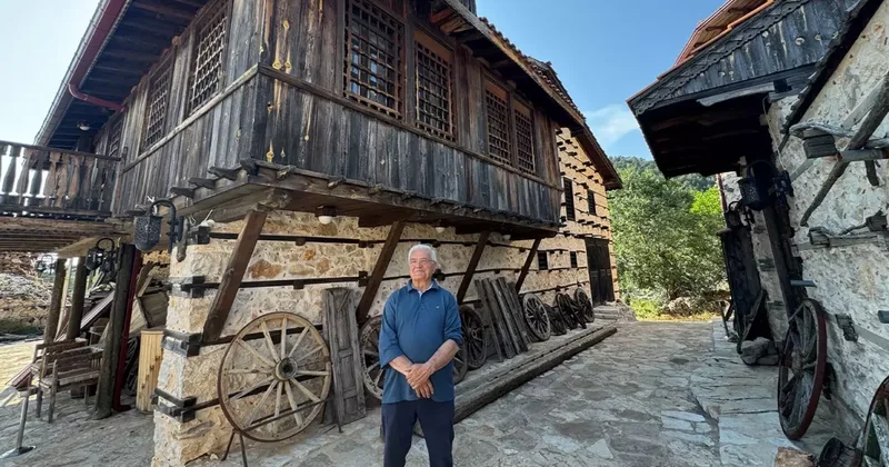 Antalya nın 15 haneli 50 nüfuslu beton yapı bulunmayan 800 yıllık tarihi köyüne turist akını