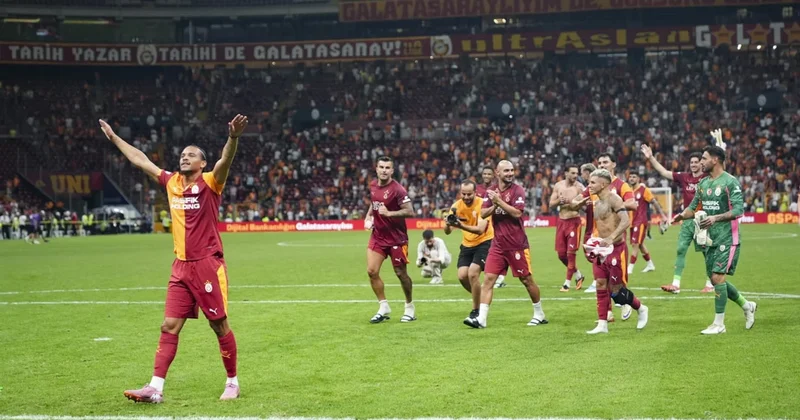 Maç sonu üçlüsü G.Saray ın yeni yıldızından Sözcü Gazetesi