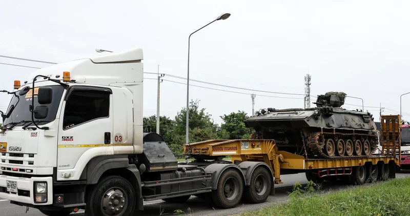 Kamboçya Tayland gerilimi sürüyor: Tank sevkıyatı görüntülendi