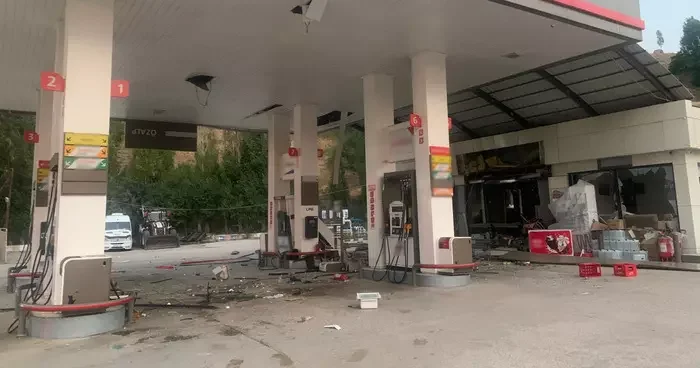Van da akaryakıt istasyonunda meydana gelen patlamada 1 kişi ağır yaralandı