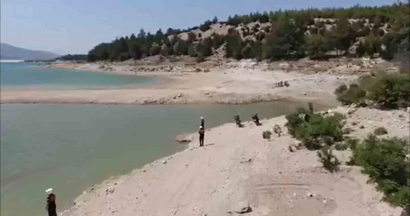 Jandarmadan baraj ve ormanlık alanda dron destekli denetim