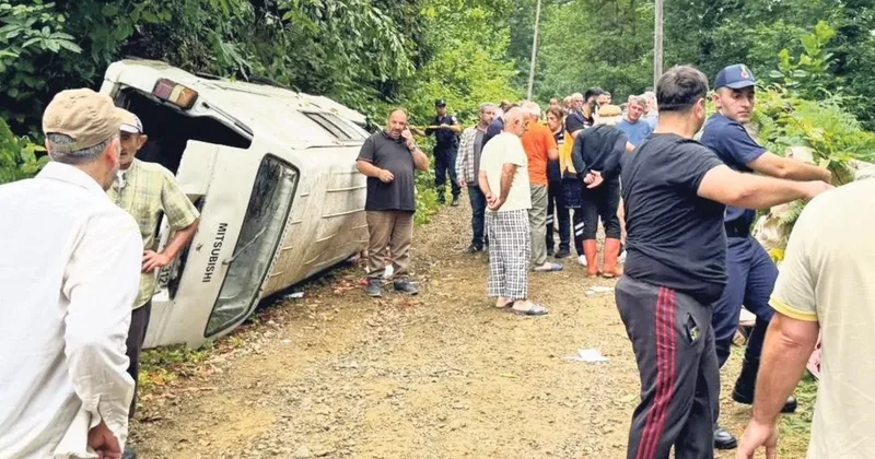 Çay hasadına giderken kazada öldüler