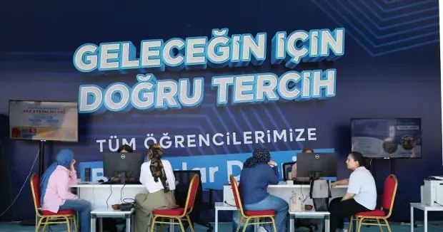İstanbul haberleri Bağcılar Belediyesi nden öğrencilere ücretsiz tercih danışmanlığı 27 Temmuz 2025