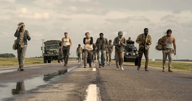 Stephen King uyarlaması Mark Hamill lı The Long Walk tan yeni fragman yayınlandı!