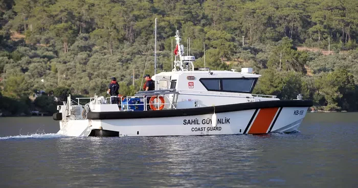 Akbük Koyu nda kaybolmuştu! Sahil Güvenlik arama çalışmalarına devam ediyor