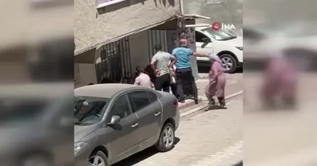 Esenyurt’ta ev sahibi kiracı kavgası: “Evim çöplük değil, hakkımı arayacağım”