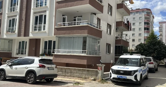 Perde takarken 3 üncü kattan düşen üniversite öğrencisi yaralandı Samsun Haberleri