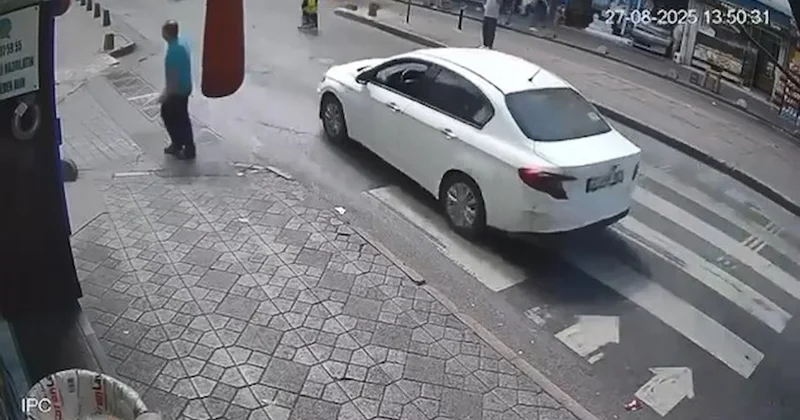 Karşıya geçmeye çalışıyorlardı! Dede ile torununa otomobil çarptı Sözcü Gazetesi