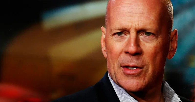 Bruce Willis in sağlık durumu hakkında açıklama: Beyni onu yarı yolda bırakıyor
