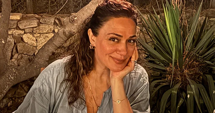 Ünlü oyuncu üniversiteli oldu! İşte kazandığı bölüm...