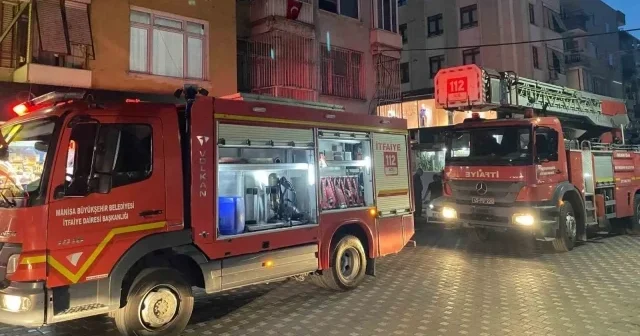 Yaşadığı evi yakmaya çalışan şahıs gözaltına alındı Manisa Haberleri