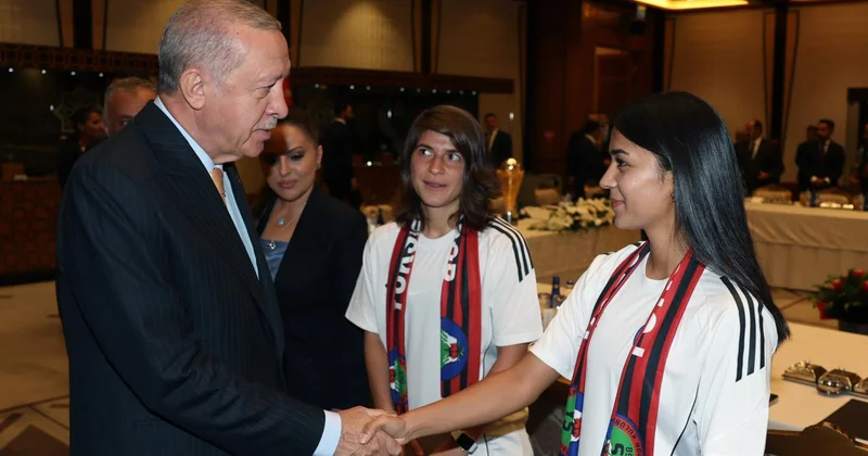 Cumhurbaşkanı Erdoğan: Terörsüz Türkiye nin en önemli aktörü gençlerimiz ve kadınlar olacaktır