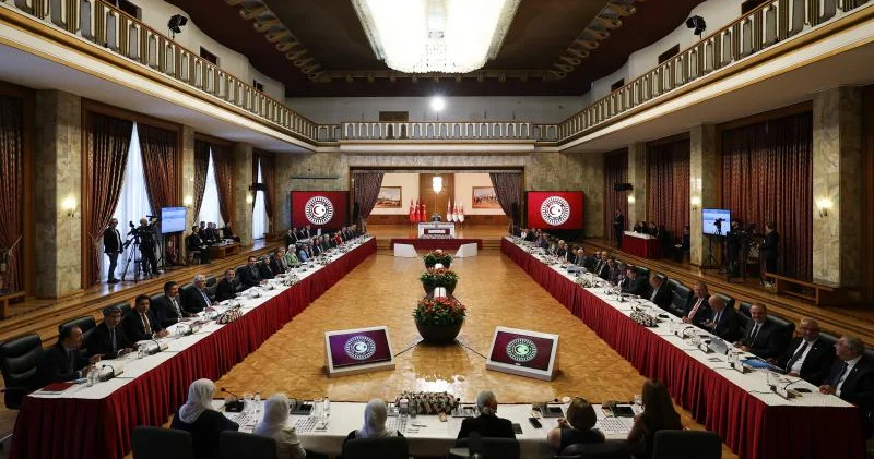 Çözüm Süreci Komisyonu nda barolar dinleniyor Agos