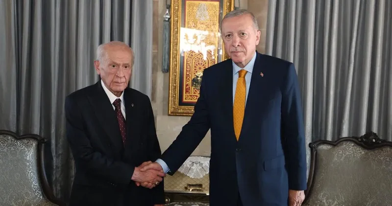 AKP li Şamil Tayyar dan Cumhur İttifakı nda çatlak iddialarına ilişkin açıklama: Cumhurbaşkanımız izin vermez, Devlet Bey de sineye çekmez, bu fotoğraf karesinden muhalefete ekmek çıkmaz