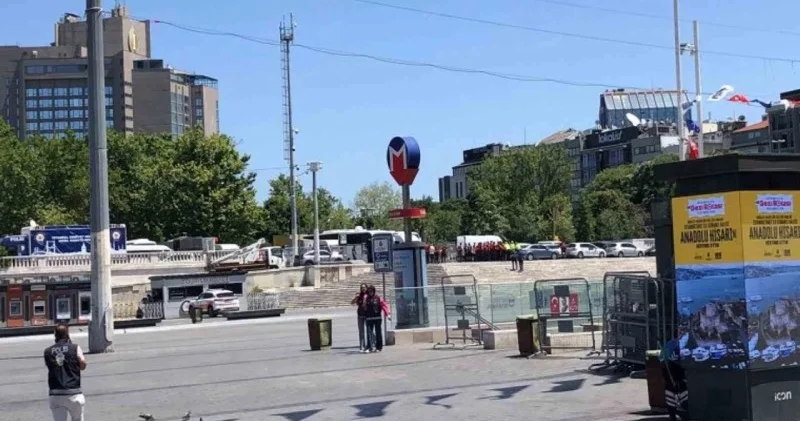 İstanbul Valiliği, Şişhane Metro İstasyonu nun CHP mitingi nedeniyle kapatıldığı iddiasını reddetti