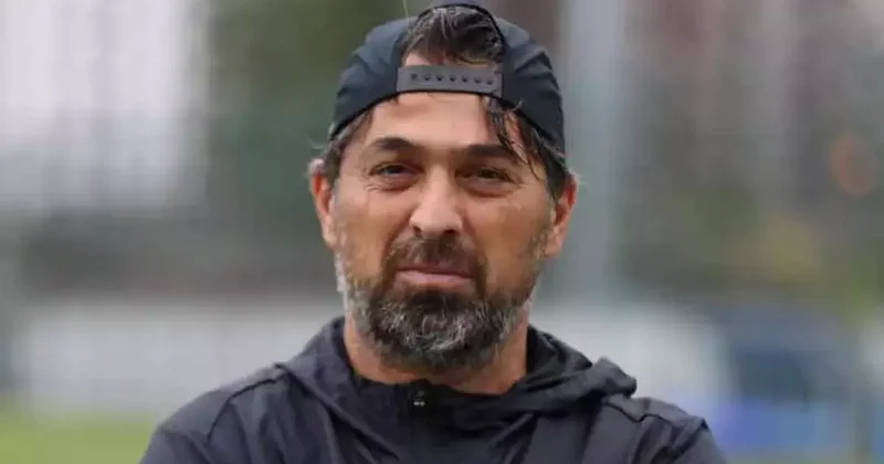İlhan Palut tan Galatasaray maçı sözleri: Neresinden bakarsanız bakın zor... Fanatik Spor Haberleri Video