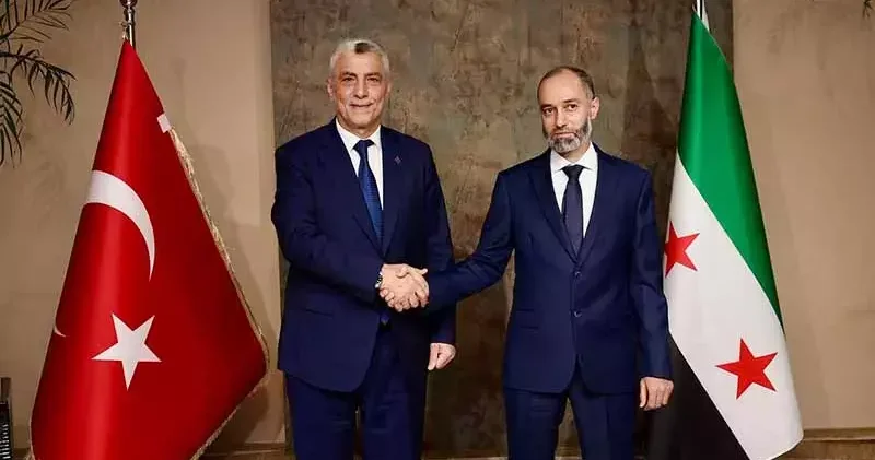 Bakan Bolat, Suriye Kara ve Deniz Limanları Genel İdaresi Müdürü Bedevi ile görüştü