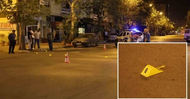Sokak ortasında silahla defalarca ateş edildi: Polis şüphelilerin peşine düştü Adana Haberleri