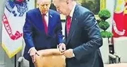 YÜKSEL AYTUĞ Nasıl dünya lideri olunur?