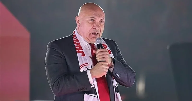 Samsunspor Başkanı Yüksel Yıldırım dan hakem isyanı: Fenerbahçe maçını kaybedelim diye yapıyorlar