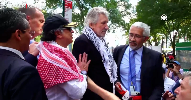 Roger Waters, Kolombiya Cumhurbaşkanı Petro ile New York’ta Filistin e destek gösterisine katıldı