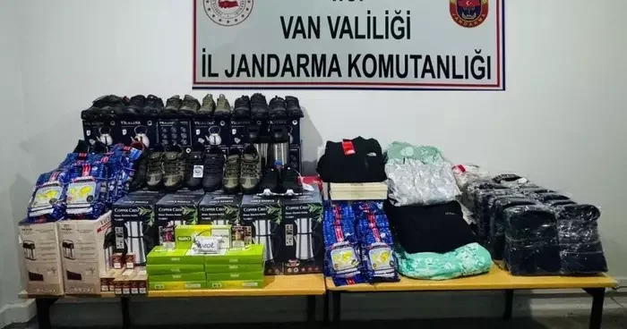 Van’da 1 milyon liralık kaçak eşya ele geçirildi