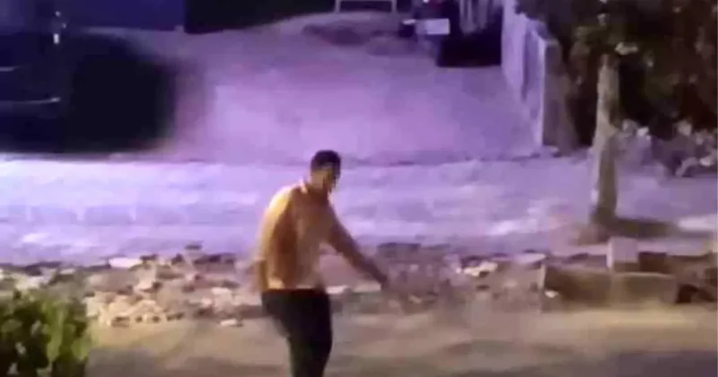 Otostop çektiği araçlar dursun diye yola taş koydu