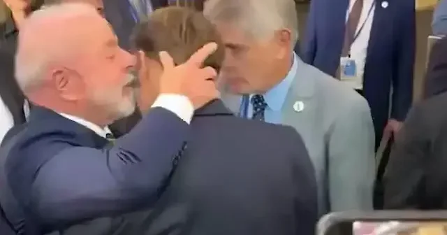 Brezilya Başbakanı Lula dan Macron a elense VİDEO İZLE