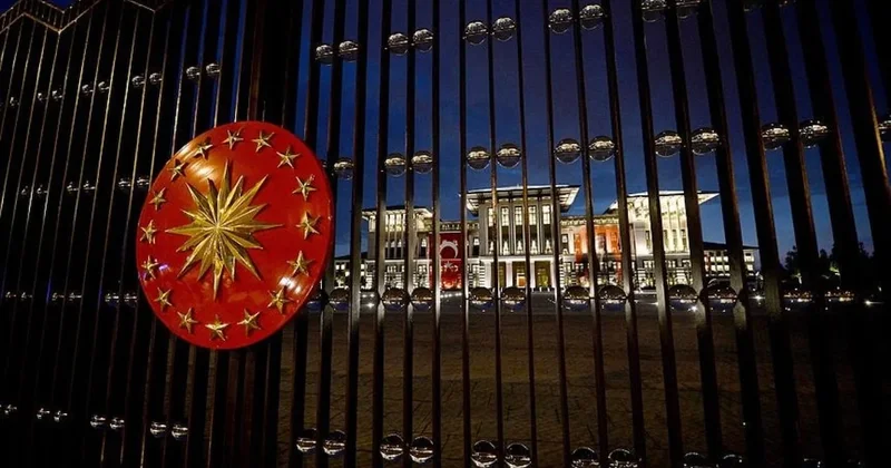 Mahkemede izleyenleri selamlaması bile saray bürokratını çileden çıkarttı Sözcü Gazetesi