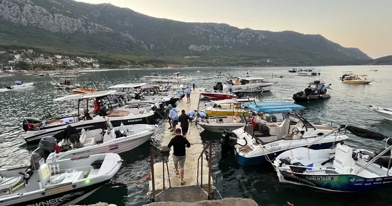 Balıkçılar en büyük balığı tutmak için yarışıyor Sözcü Gazetesi