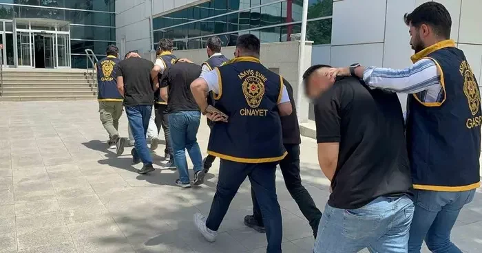 İki kişinin yaralandığı silahlı kavgada 5 kişi tutuklandı
