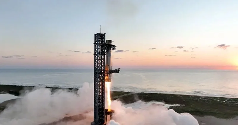 SpaceX in Starship roketi 9 uncu test uçuşunda da parçalandı