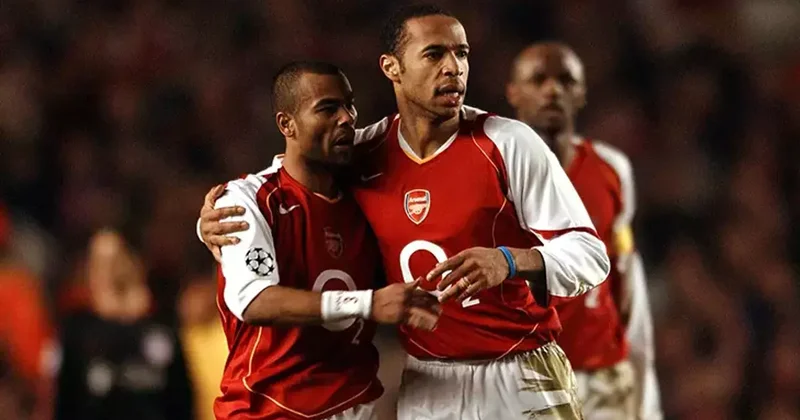 Thierry Henry and Roy Keane s debate over Ashley Cole, left Henry stunned