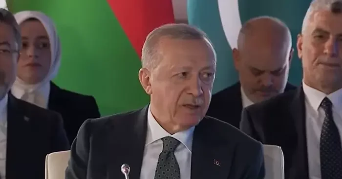Cumhurbaşkanı Erdoğan, Uluslararası sistem krize sürükleniyor diyerek vurguladı: Gazze de katledilen mazlum çocuklar ve insanların hakkını savunmayı sürdüreceğiz