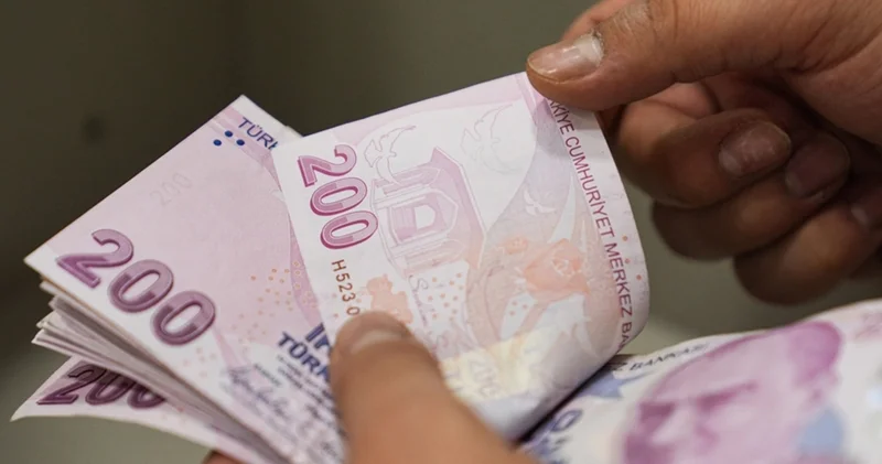 Emekli bayram ikramiyesi ne zaman yatacak 2025? 4000 TL Kurban Bayramı emekli ikramiyesi ödeme tarihleri günleri belli oldu mu?