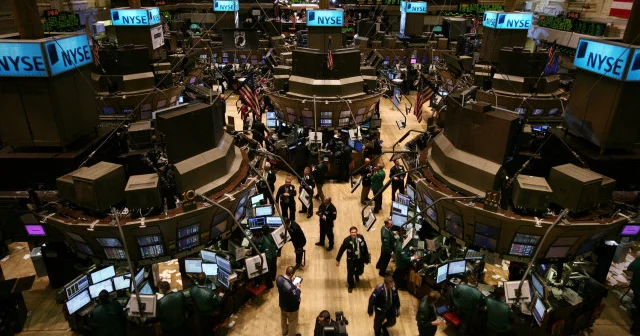ABD AB arasında tarife ertelemesi borsaya yaradı: Nasdaq ve S&P 500 yeni rekor seviyelerde Dünya Ekonomisi Haberleri