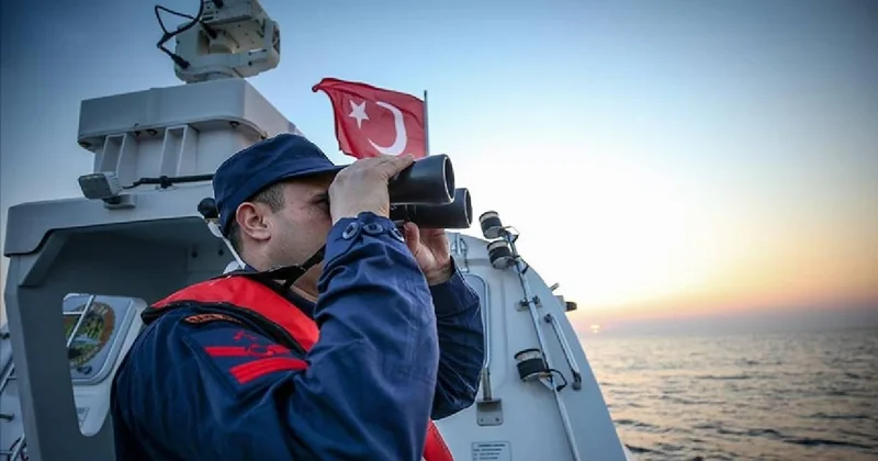 Yürüyüş yaparken mahsur kalanların yardımına Sahil Güvenlik koştu