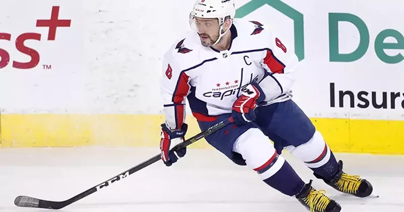 Ranked: Who has scored the most goals in NHL history?