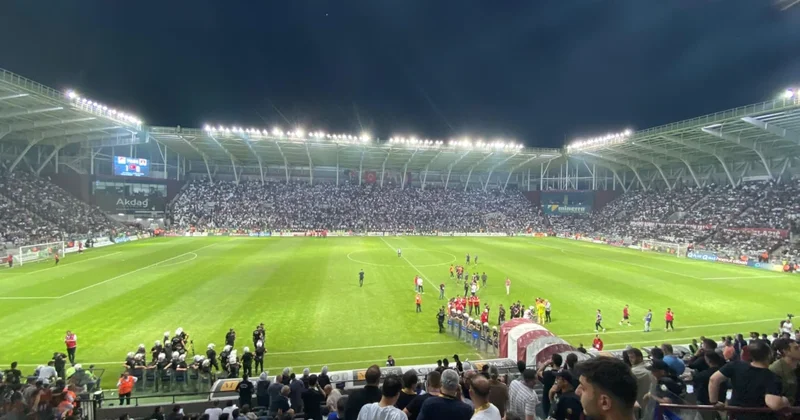 Olaylı maçın disiplin sevkleri açıklandı Sözcü Gazetesi