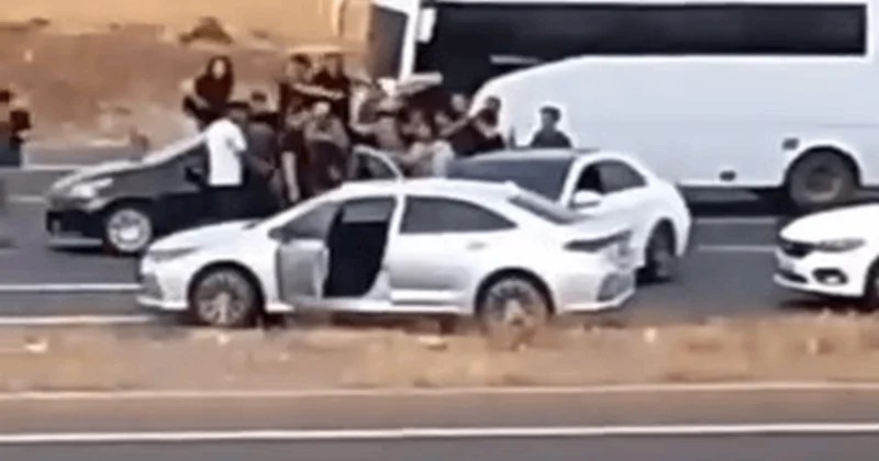 Gümrük muhafaza memurunu yol ortasında dövdüler Sözcü Gazetesi