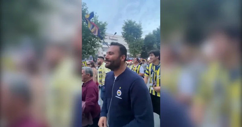 Fenerbahçeli taraftardan şampiyonluk kutlamalarında Galatasaray a olay gönderme