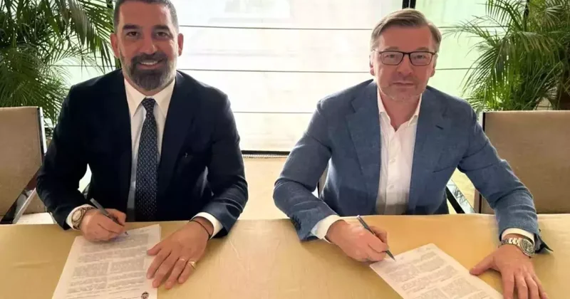 Arda Turan Galatasaray la ilgili o ibareyi sildi