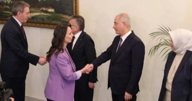 SON DAKİKA: AK Parti DEM Parti görüşmesi sona erdi: TBMM’de kritik temas Gündem Haberleri