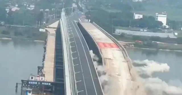 Çin’deki eski köprü yenisi inşa edilince patlayıcılarla böyle yıkıldı VİDEO İZLE