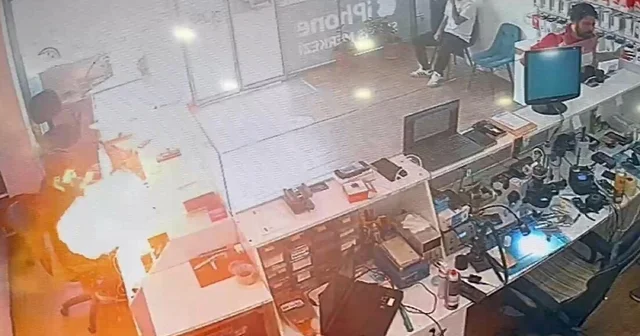 Telefon bataryası tamir sırasında patlayıp, alev aldı Muğla Haberleri