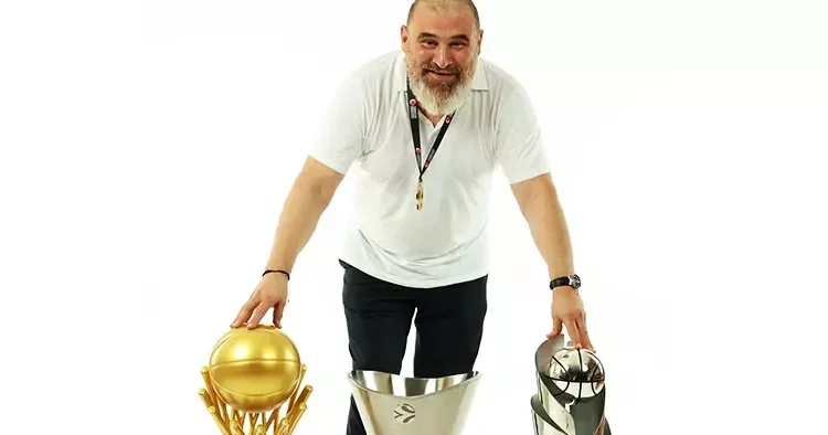 Fenerbahçe Yöneticisi Sertaç Komsuoğlu: Tarih yazdık ama işimiz bitmedi
