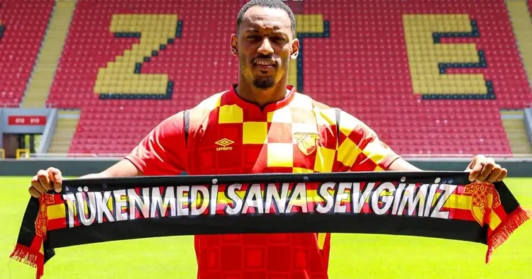 Göztepe den savunmaya Allan Godoi takviyesi!