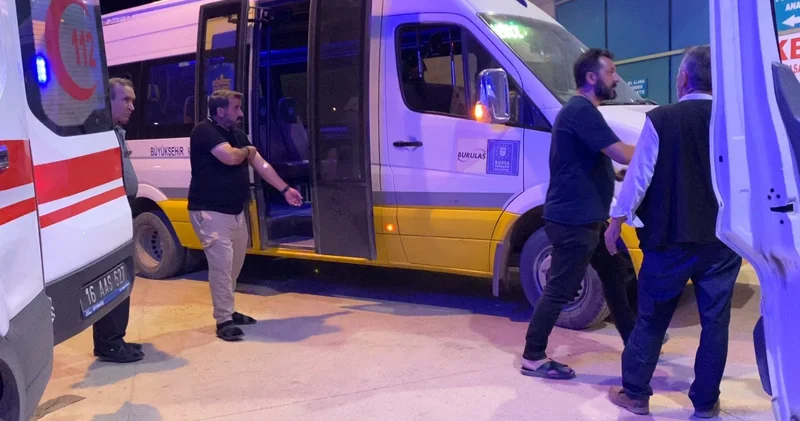 Bursa da kalp krizi geçiren vatandaşı minibüs şoförü hastaneye yetiştirdi