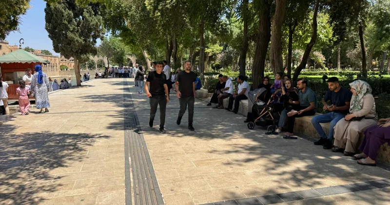 Şanlıurfa da termometreler 48 dereceyi gösterdi