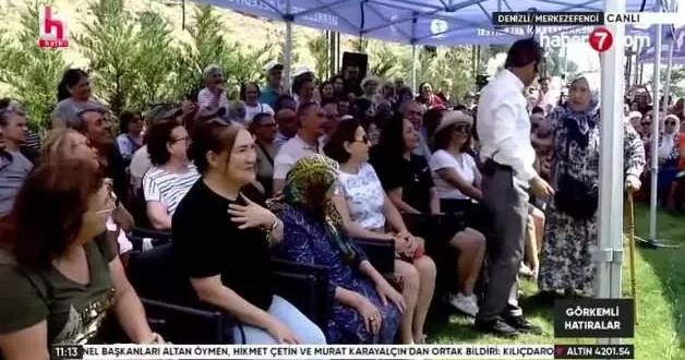 85 yaşındaki teyze Halk TV canlı yayınına damga vurdu!